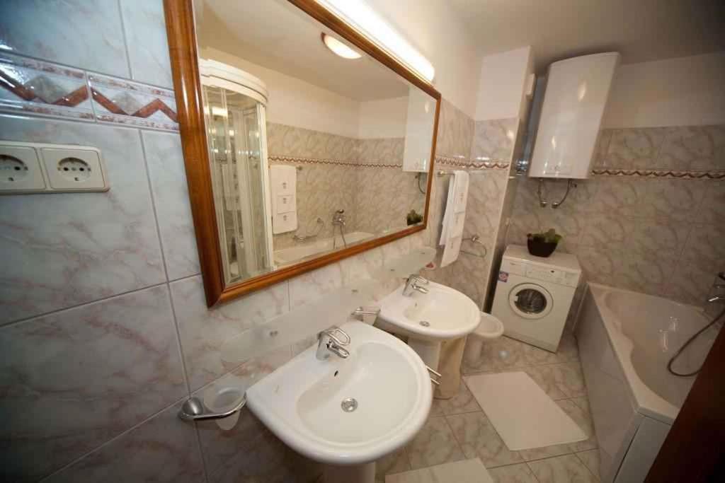 Apartments In Crikvenica 5559 Kültér fotó
